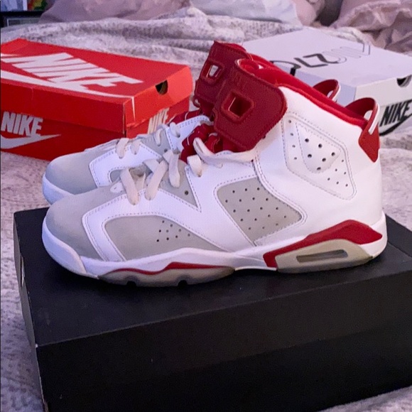 retro 6 alternate